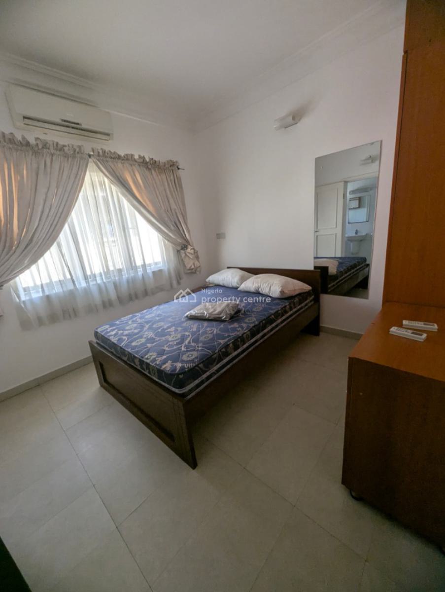 Furnished 2 Bedroom Apartment, Off Omorinre Johnson, Lekki Phase 1, Lekki, Lagos, Flat / Apartment for Rent