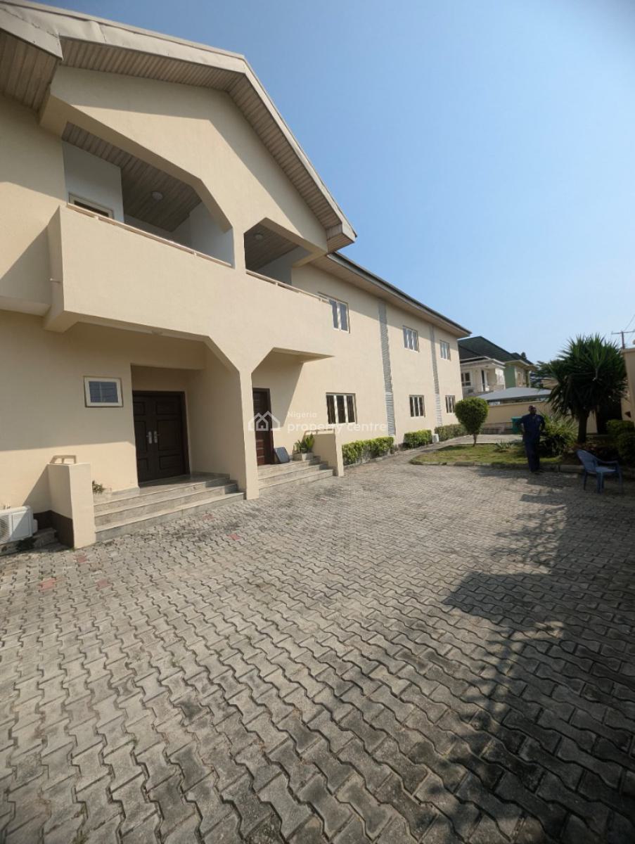 Furnished 2 Bedroom Apartment, Off Omorinre Johnson, Lekki Phase 1, Lekki, Lagos, Flat / Apartment for Rent