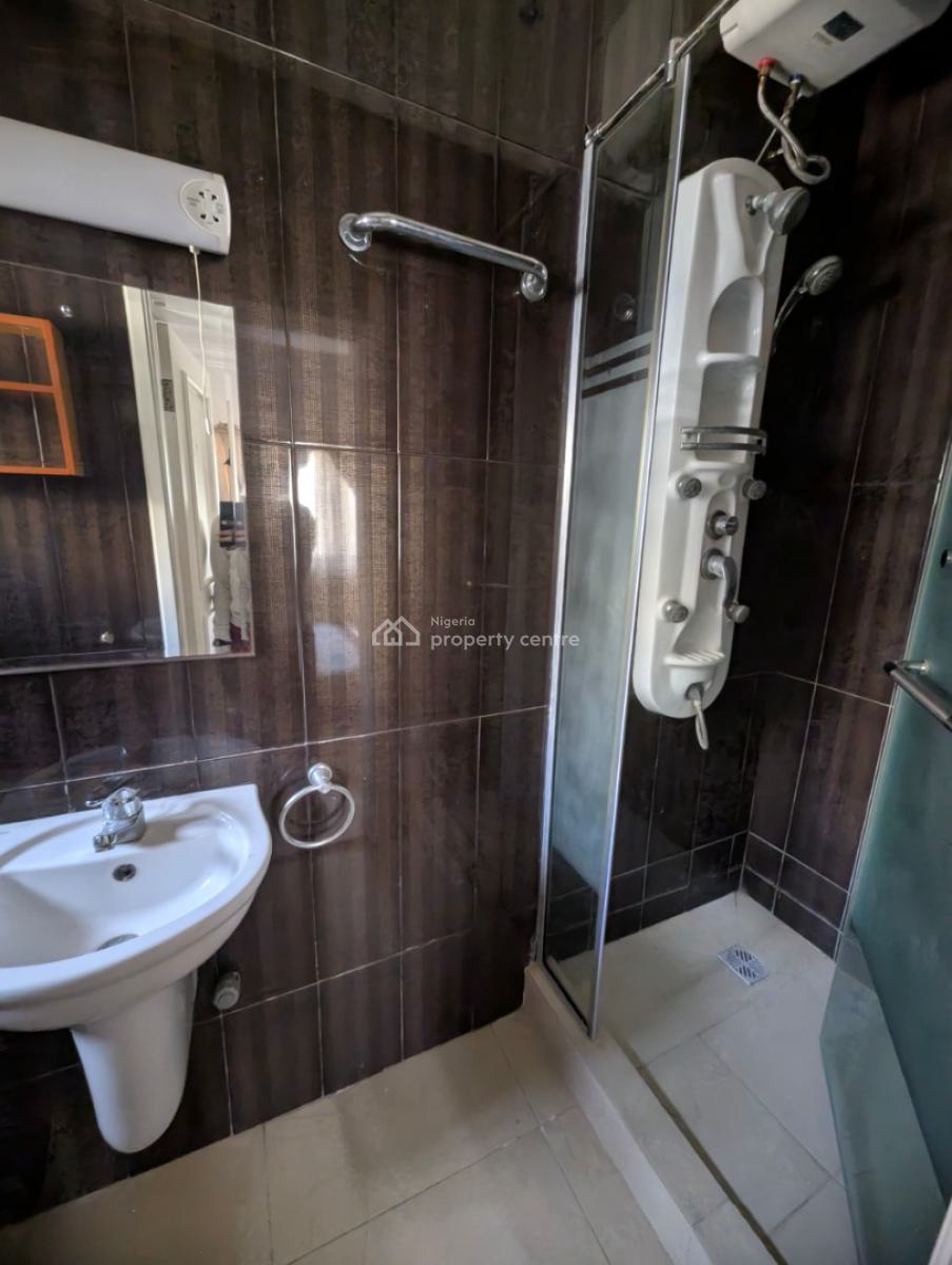 Furnished 2 Bedroom Apartment, Off Omorinre Johnson, Lekki Phase 1, Lekki, Lagos, Flat / Apartment for Rent