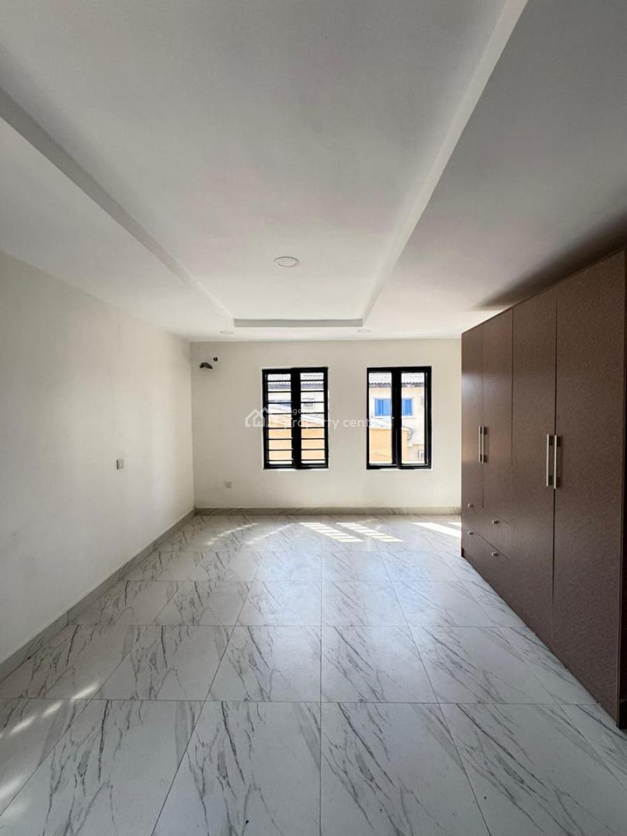 3 Units of 1 Bedroom Apartment and 1 Unit of 2 Bedroom Apartment W/ Bq, Victoria Island (vi), Lagos, House for Rent