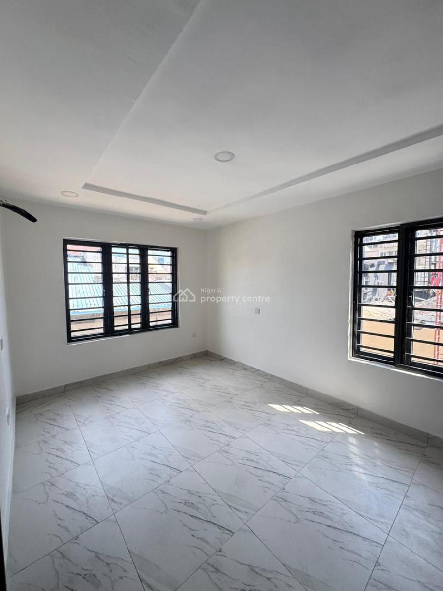 3 Units of 1 Bedroom Apartment and 1 Unit of 2 Bedroom Apartment W/ Bq, Victoria Island (vi), Lagos, House for Rent