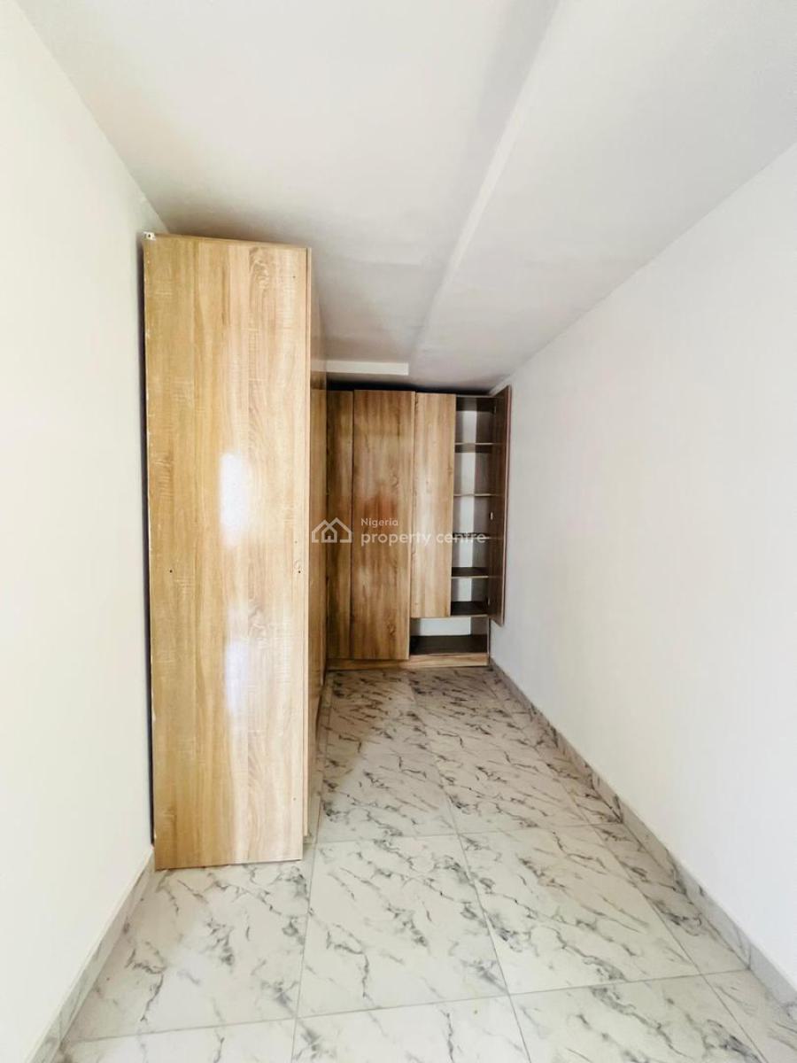 Breathtaking 4 Bedroom Fully Detached Duplex in a Tranquil Estate, Gra Phase 2, Magodo, Lagos, Detached Duplex for Sale
