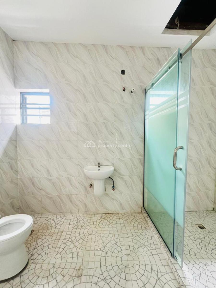 Breathtaking 4 Bedroom Fully Detached Duplex in a Tranquil Estate, Gra Phase 2, Magodo, Lagos, Detached Duplex for Sale