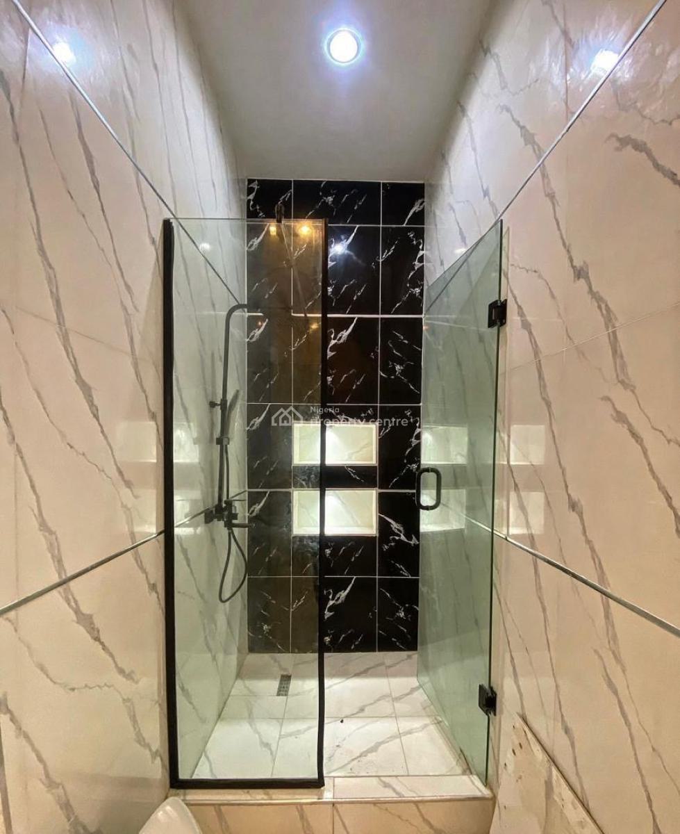 5 Bedroom Spacious Fully Detached Duplex with a Room Bq, Ologolo, Ologolo, Lekki, Lagos, Detached Duplex for Sale
