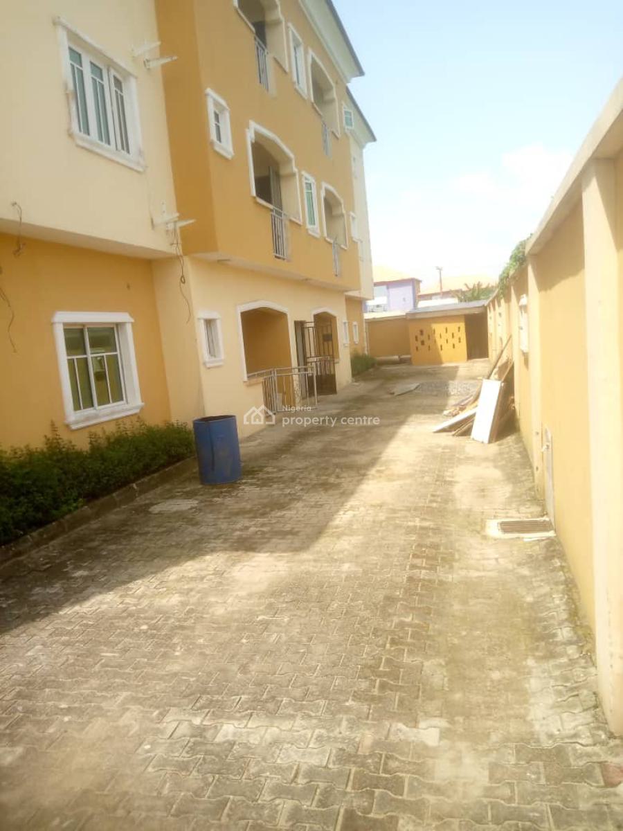 Three Bedroom Apartment, Badore, Ajah, Lagos, Flat / Apartment for Rent