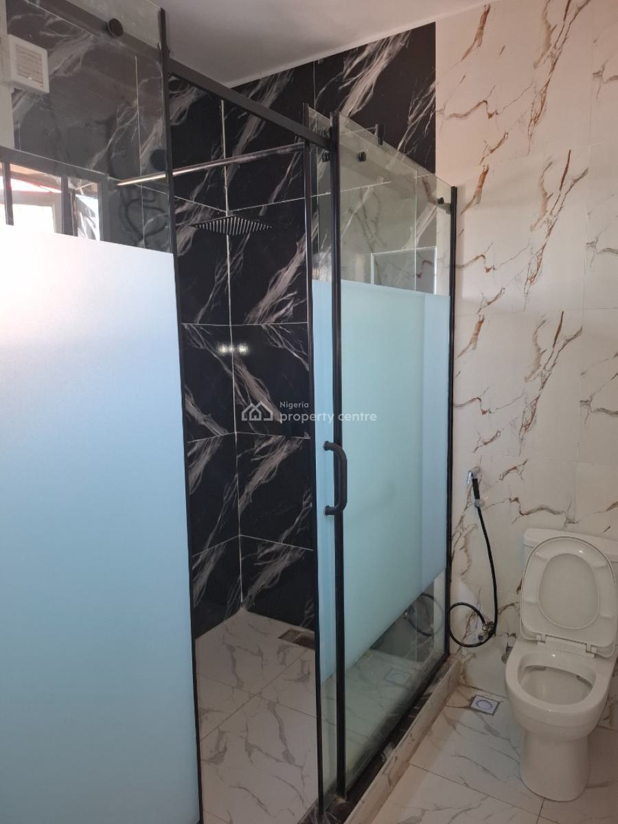 Standard 4 Bedrool Terrace Duplex, Guzape District, Abuja, Terraced Duplex for Sale