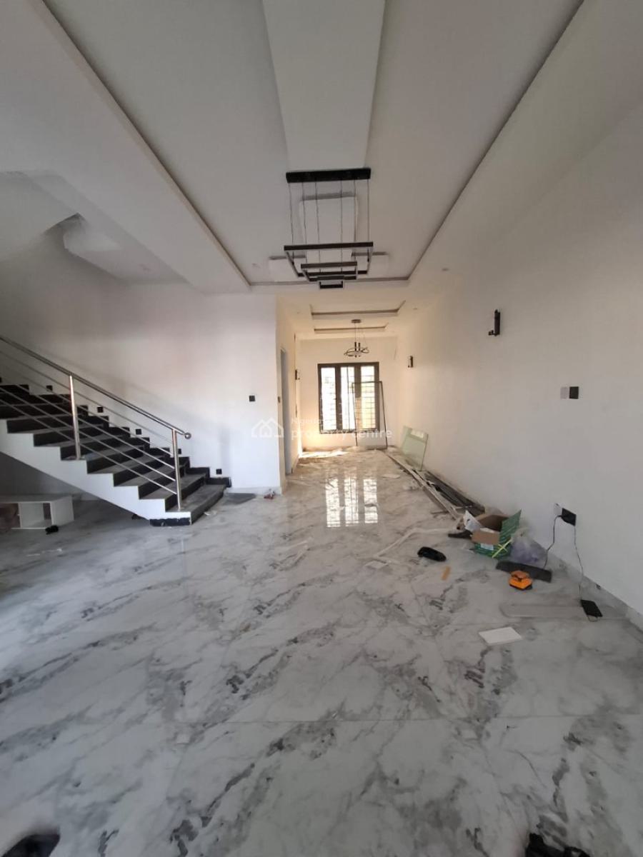 Smart Virgin 5 Bedroom Terrace Duplex, Guzape District, Abuja, Terraced Duplex for Sale