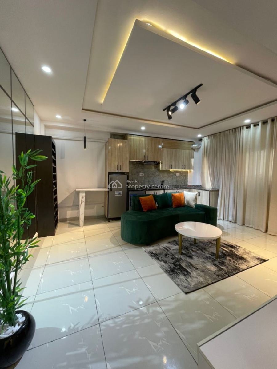 Highrise 1 Bedroom with Ps5 and Swimming Pool, Ikate, Lekki, Lagos, Mini Flat (room and Parlour) Short Let