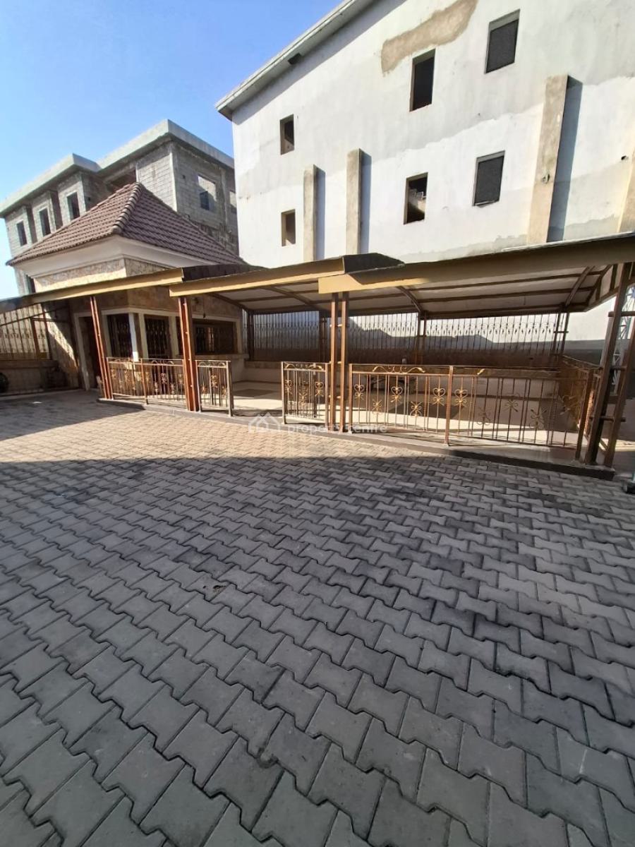 Lovely and Virgin 6 Units of 3 Bedrooms, Guzape District, Abuja, Block of Flats for Rent