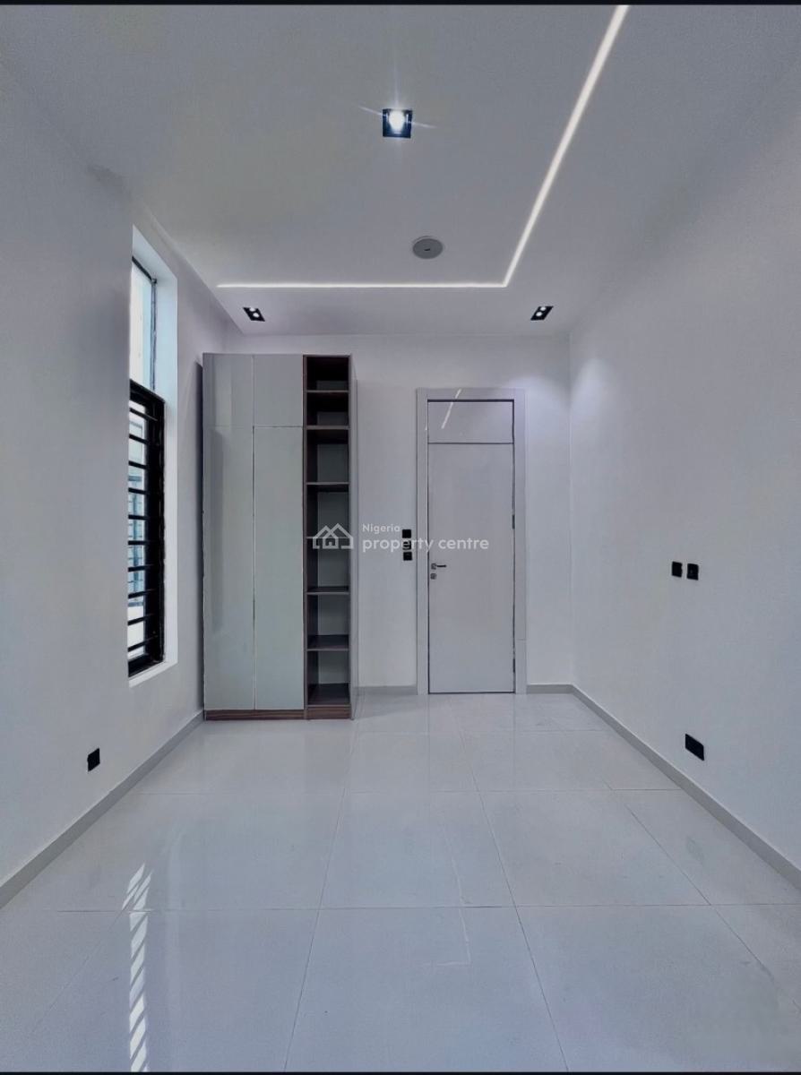 5 Bedroom House with a Pool and Gym, Chevron Lekki Lagos, Lekki, Lagos, Detached Duplex for Sale