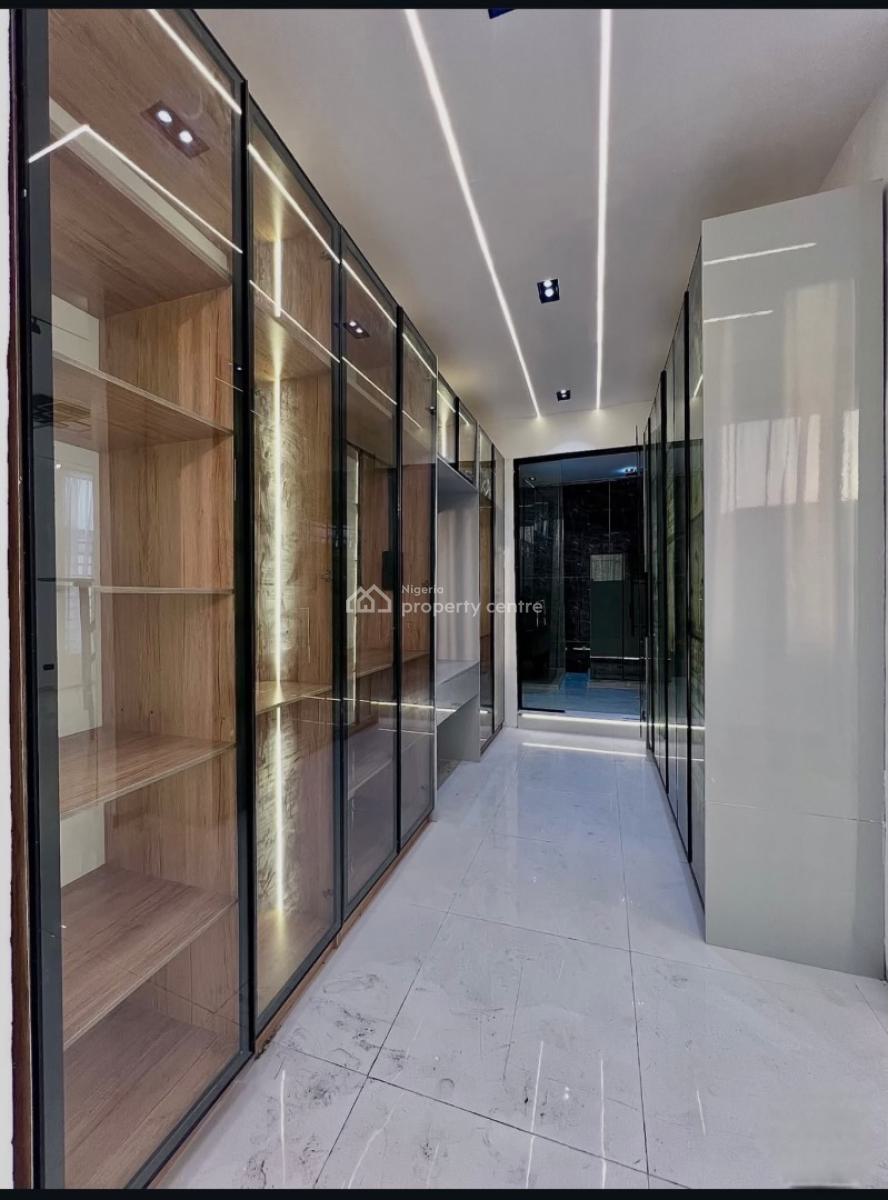 5 Bedroom House with a Pool and Gym, Chevron Lekki Lagos, Lekki, Lagos, Detached Duplex for Sale