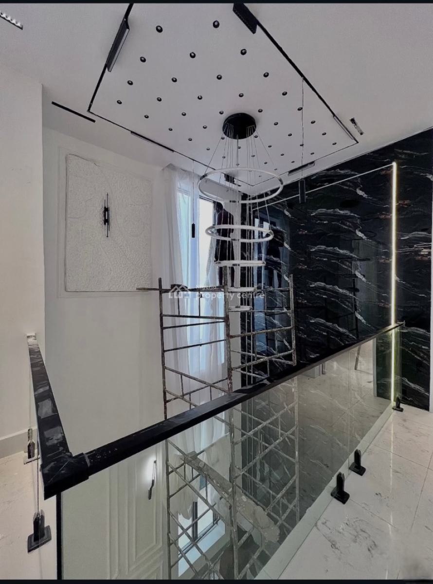 5 Bedroom House with a Pool and Gym, Chevron Lekki Lagos, Lekki, Lagos, Detached Duplex for Sale