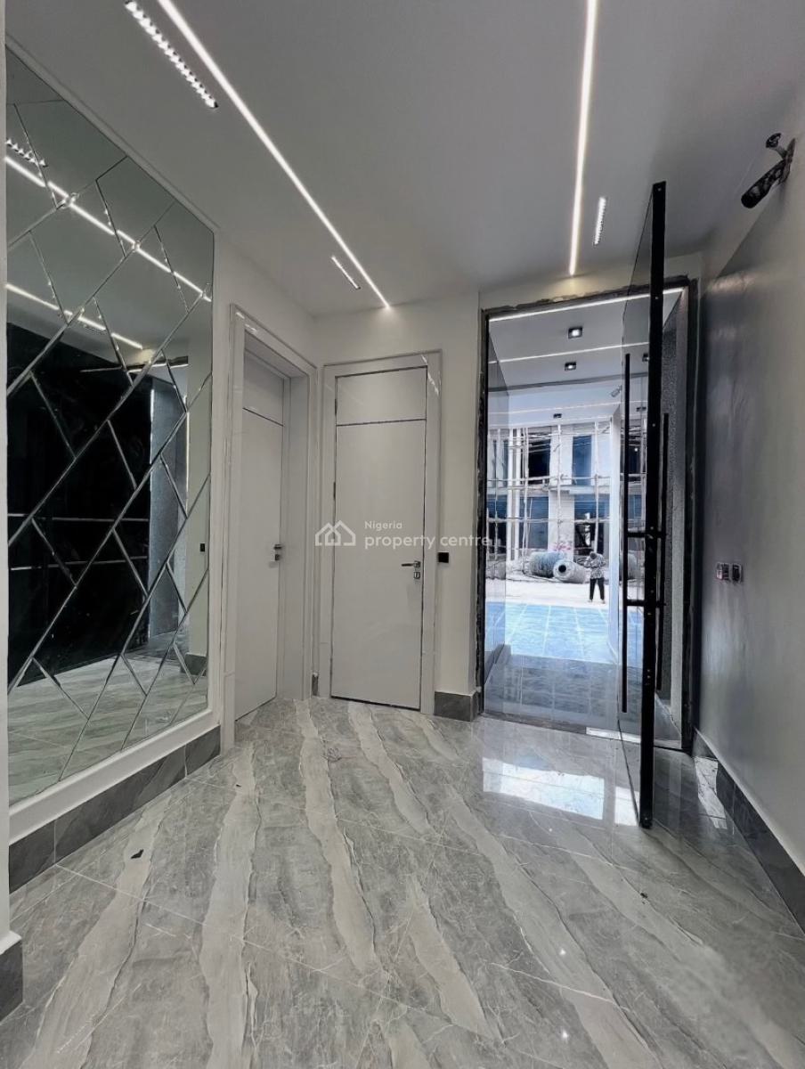 5 Bedroom House with a Pool and Gym, Chevron Lekki Lagos, Lekki, Lagos, Detached Duplex for Sale