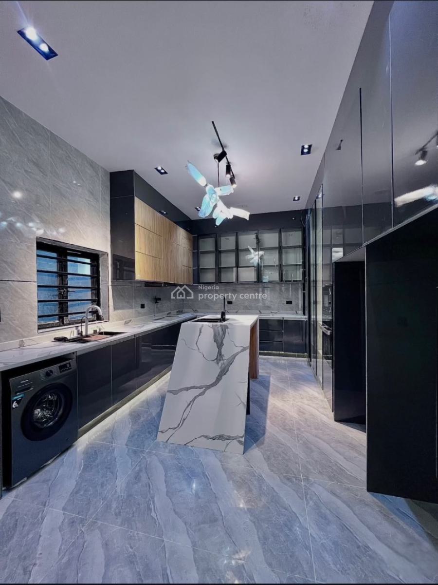 5 Bedroom House with a Pool and Gym, Chevron Lekki Lagos, Lekki, Lagos, Detached Duplex for Sale