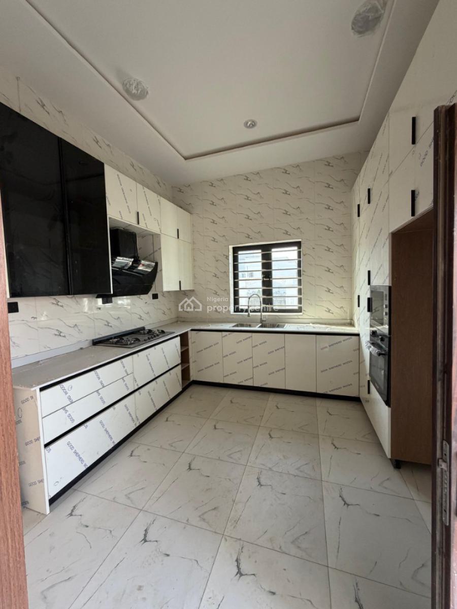 Newly Built 4 Bedrooms Terraced Duplex with Bq, Guzape District, Abuja, Terraced Duplex for Rent