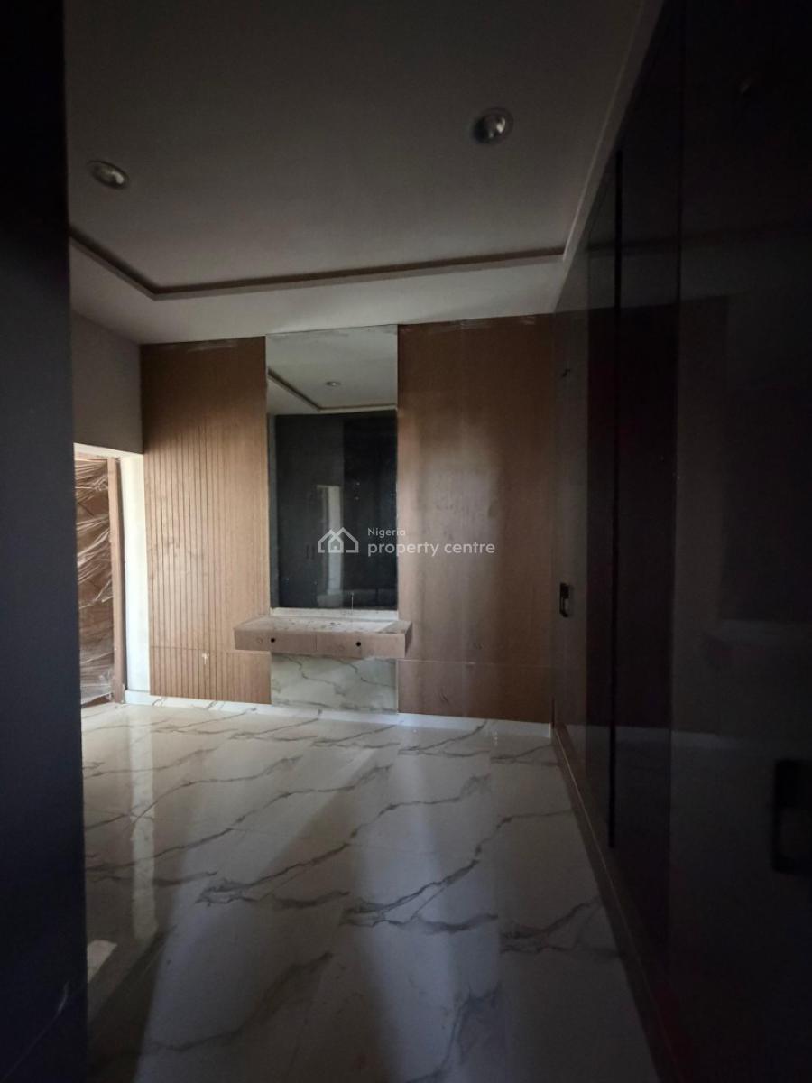 Newly Built 4 Bedrooms Terraced Duplex with Bq, Guzape District, Abuja, Terraced Duplex for Rent