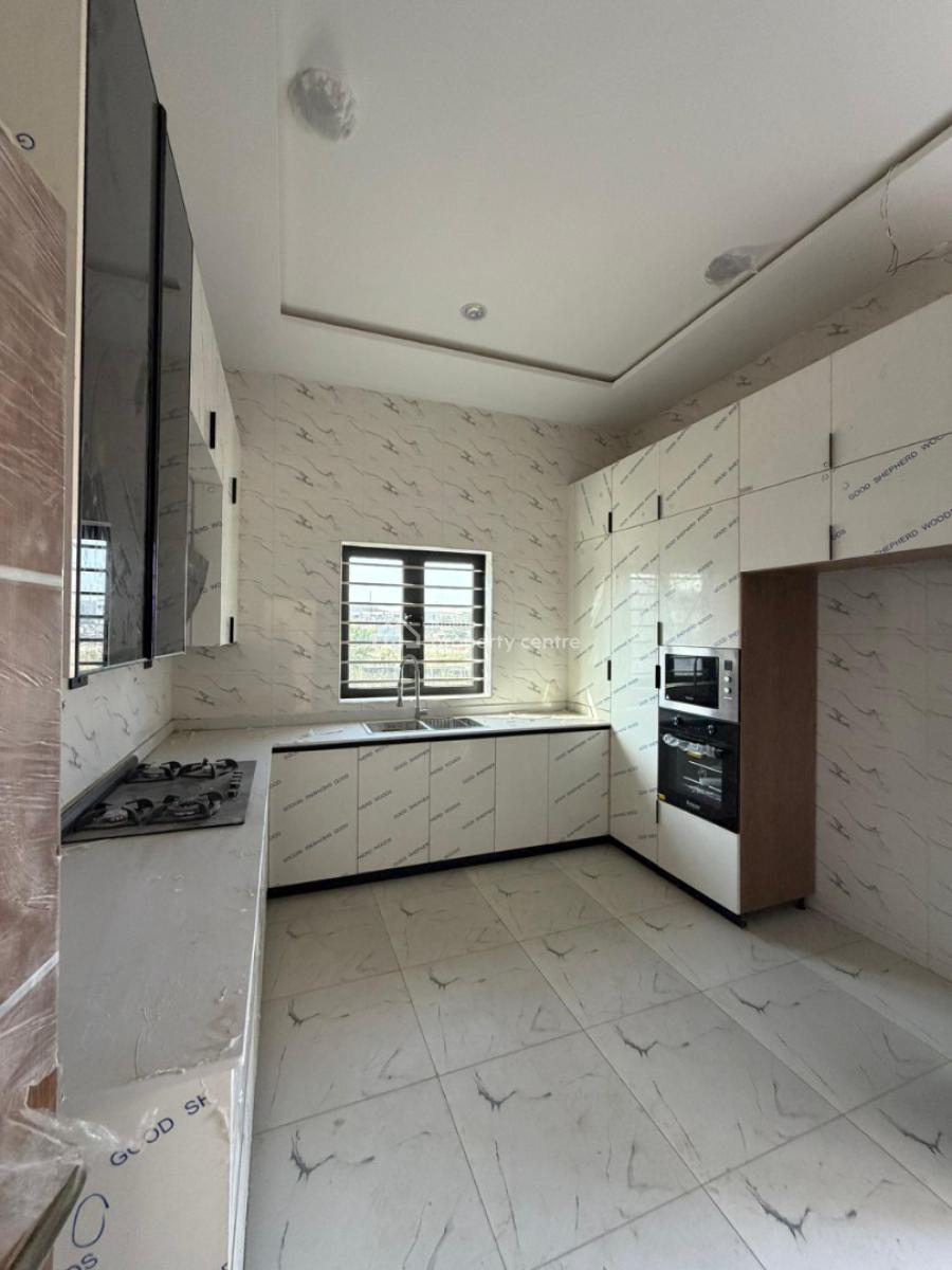 Newly Built 4 Bedrooms Terraced Duplex with Bq, Guzape District, Abuja, Terraced Duplex for Rent