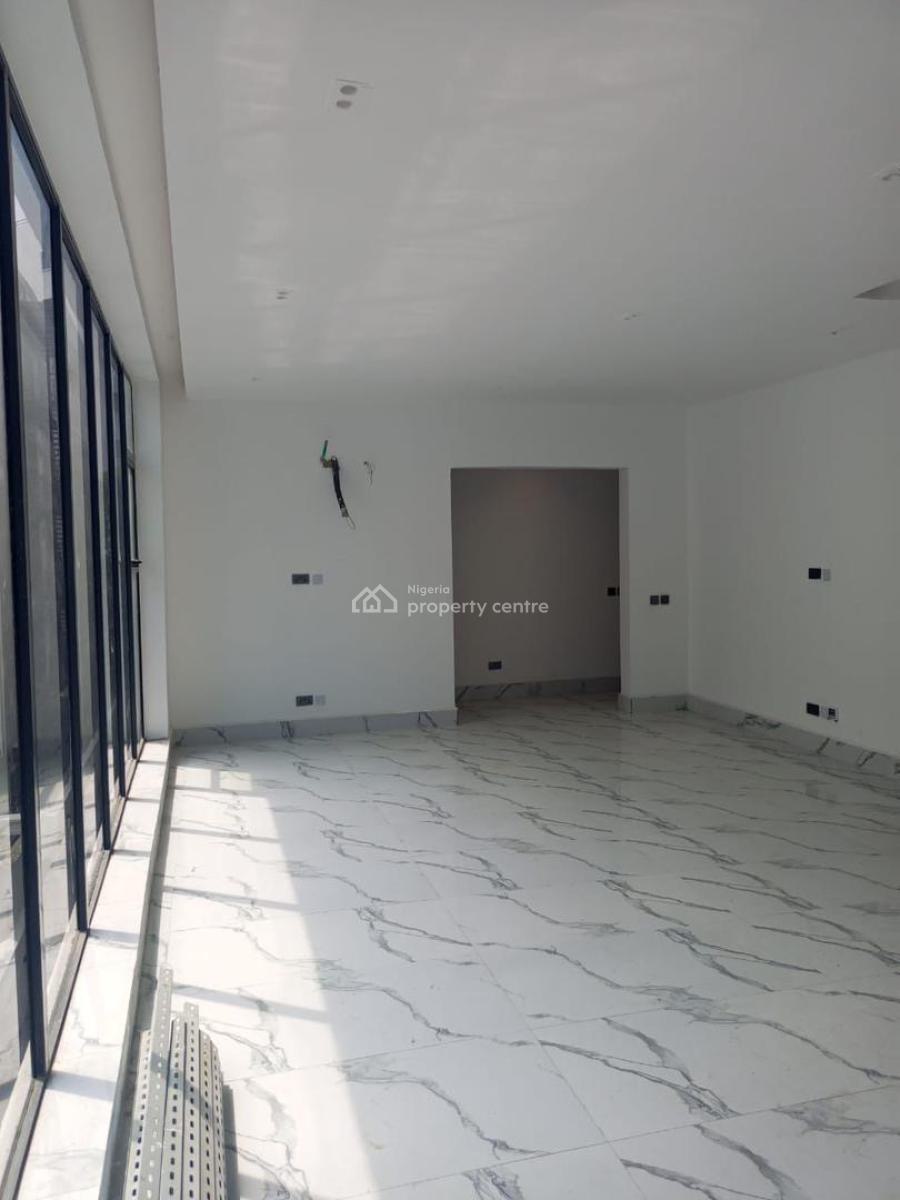 3 Bedrooms Maisonette with Bq, Ikoyi, Lagos, Flat / Apartment for Rent