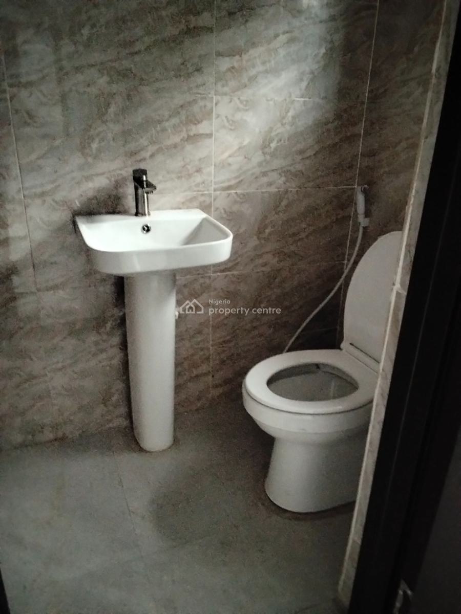 2 Bedrooms Office Space, Anthony, Maryland, Lagos, Office Space for Rent