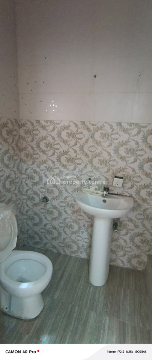 Clean Mini Flat in Chevron Conservation Road, Chevron Conservation Road, Lekki, Lagos, Mini Flat (room and Parlour) for Rent