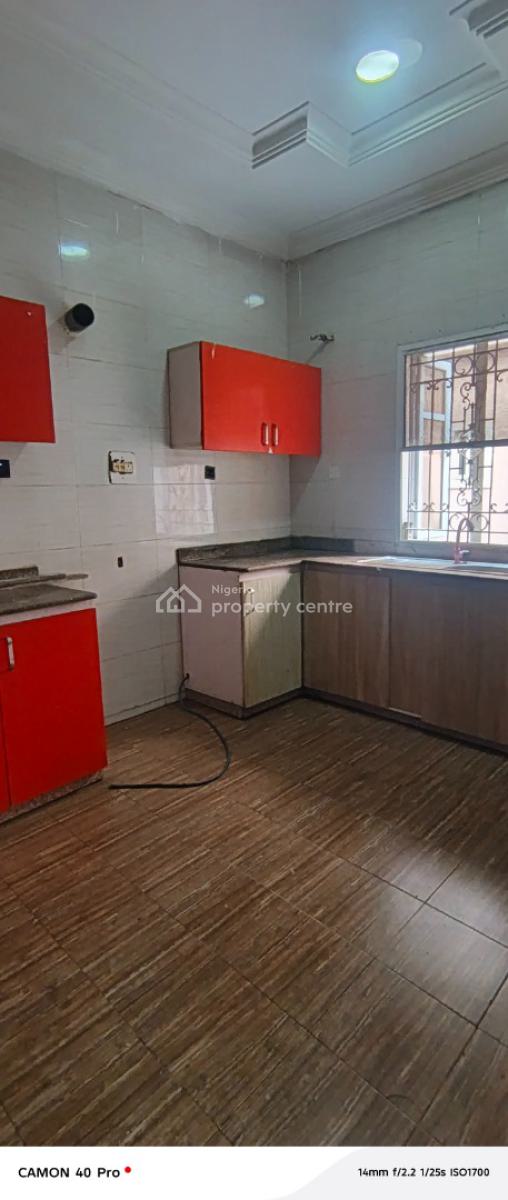 Clean Mini Flat in Chevron Conservation Road, Chevron Conservation Road, Lekki, Lagos, Mini Flat (room and Parlour) for Rent