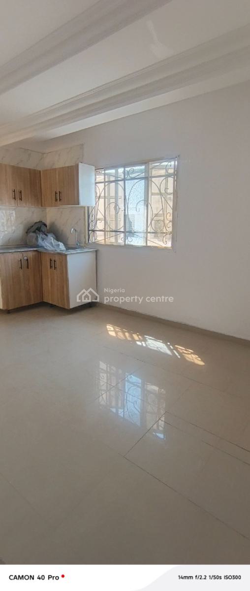 Studio Apartment with Balcony and Private Kitchen in Chevron, Paradise 3 Estate, Lekki, Lagos, Self Contain (single Rooms) for Rent