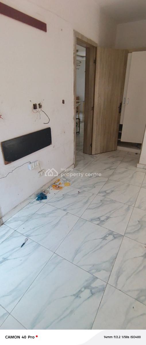a Room Shared Kitchen Apartment in Chevron, Chevy View Estate, Lekki, Lagos, Self Contain (single Rooms) for Rent