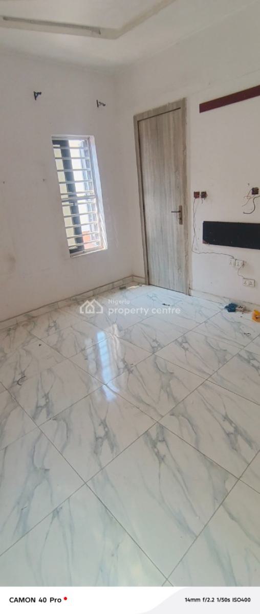 a Room Shared Kitchen Apartment in Chevron, Chevy View Estate, Lekki, Lagos, Self Contain (single Rooms) for Rent