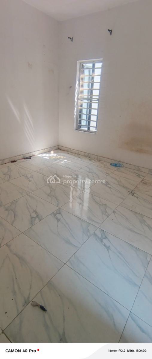 a Room Shared Kitchen Apartment in Chevron, Chevy View Estate, Lekki, Lagos, Self Contain (single Rooms) for Rent