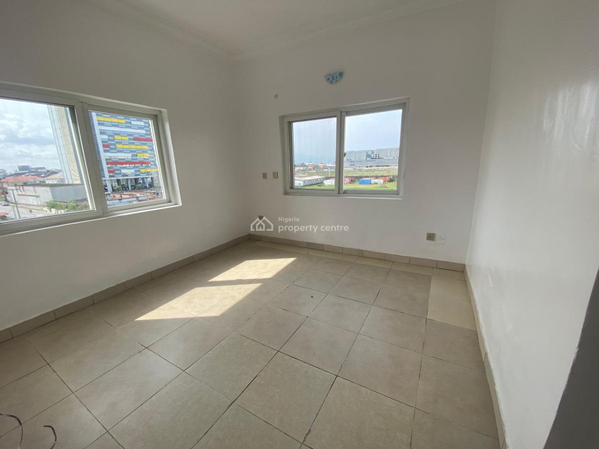 3 Bedrooms Apartment, Prime Water Estate, Ikate, Lekki, Lagos, Flat / Apartment for Rent