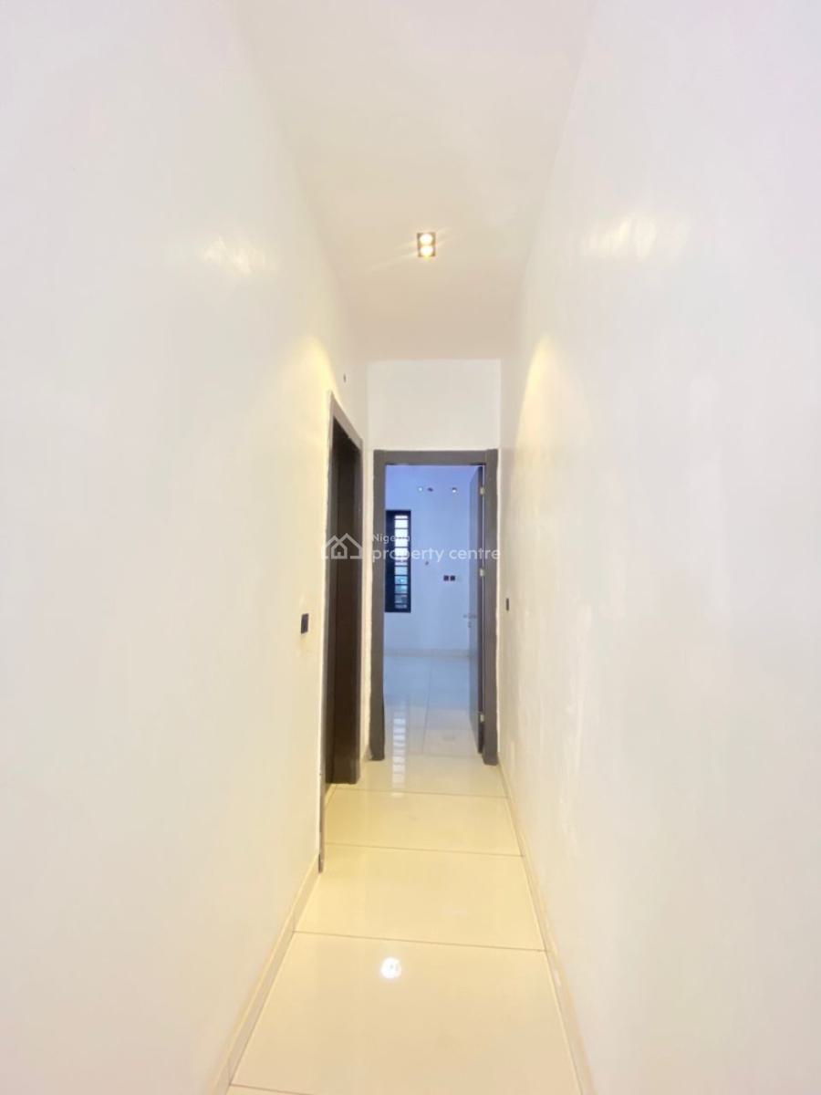 Bran New 4 Bedrooms Semi Detached Duplex with Bq, Ikota, Lekki, Lagos, Semi-detached Duplex for Rent