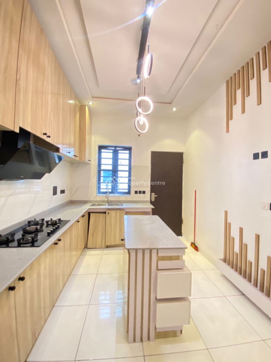 Bran New 4 Bedrooms Semi Detached Duplex with Bq, Ikota, Lekki, Lagos, Semi-detached Duplex for Rent