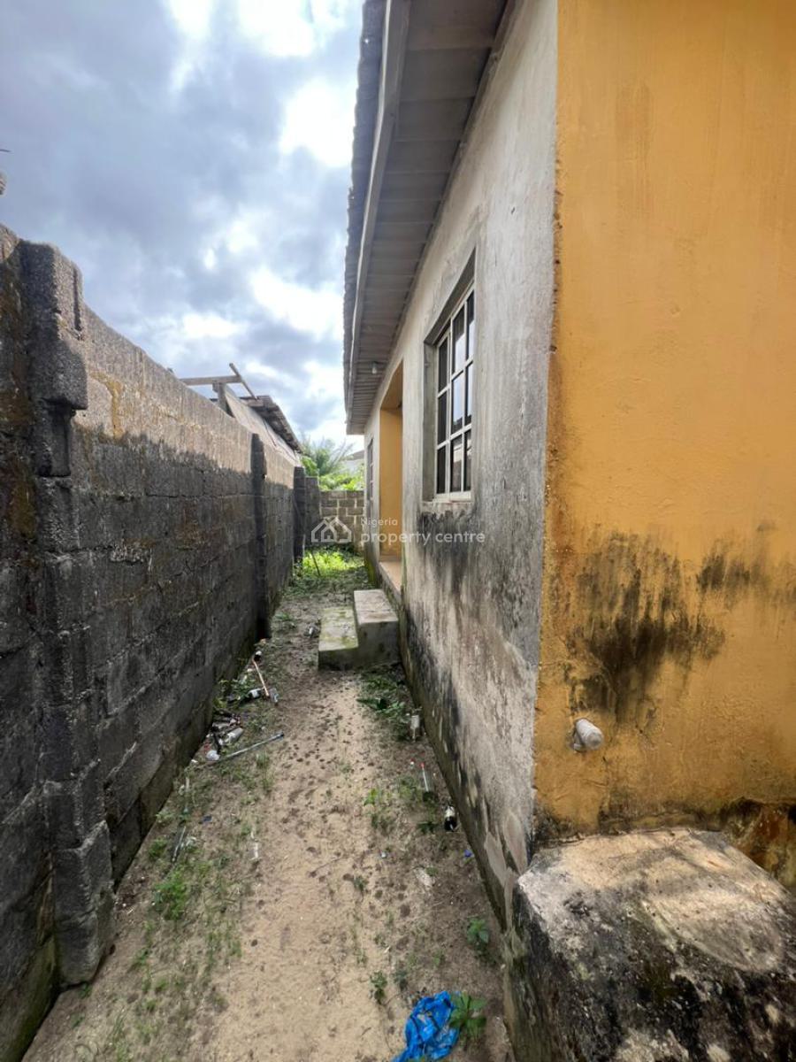 Dry Plot of Land with 2 Bedroom Bungalow and Room/parlour Bungalow, Ogunfayo Estate, Ibeju Lekki, Lagos, Residential Land for Sale