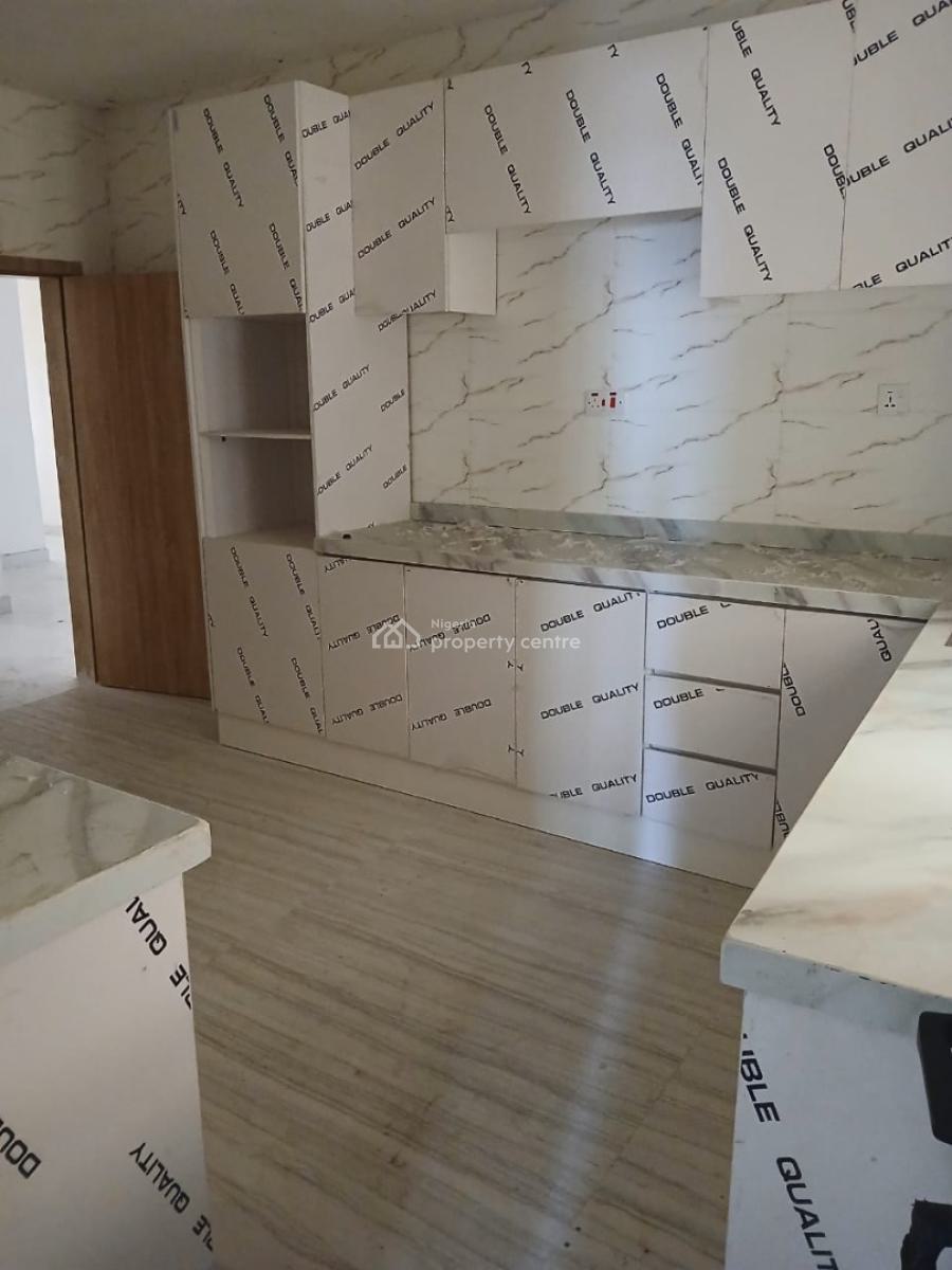 Luxurious Brand New 3 Bedroom Apartment All Ensuit, Lafiaji Off Orchid Road., Lekki, Lagos, Flat / Apartment for Rent