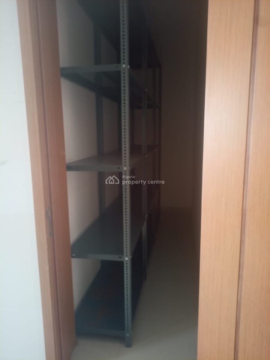 Spacious 4 Bedroom Apartment, Victoria Island, Victoria Island (vi), Lagos, Flat / Apartment for Rent