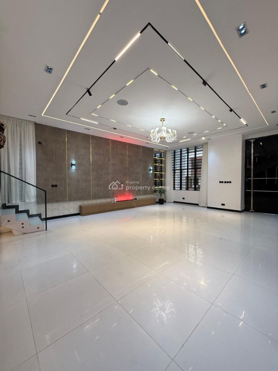 Experience Resort-style Living in a Spacious 5-bedroom Detached Duplex, Chevron Toll Lekki  Lagos, Lekki, Lagos, Detached Duplex for Sale