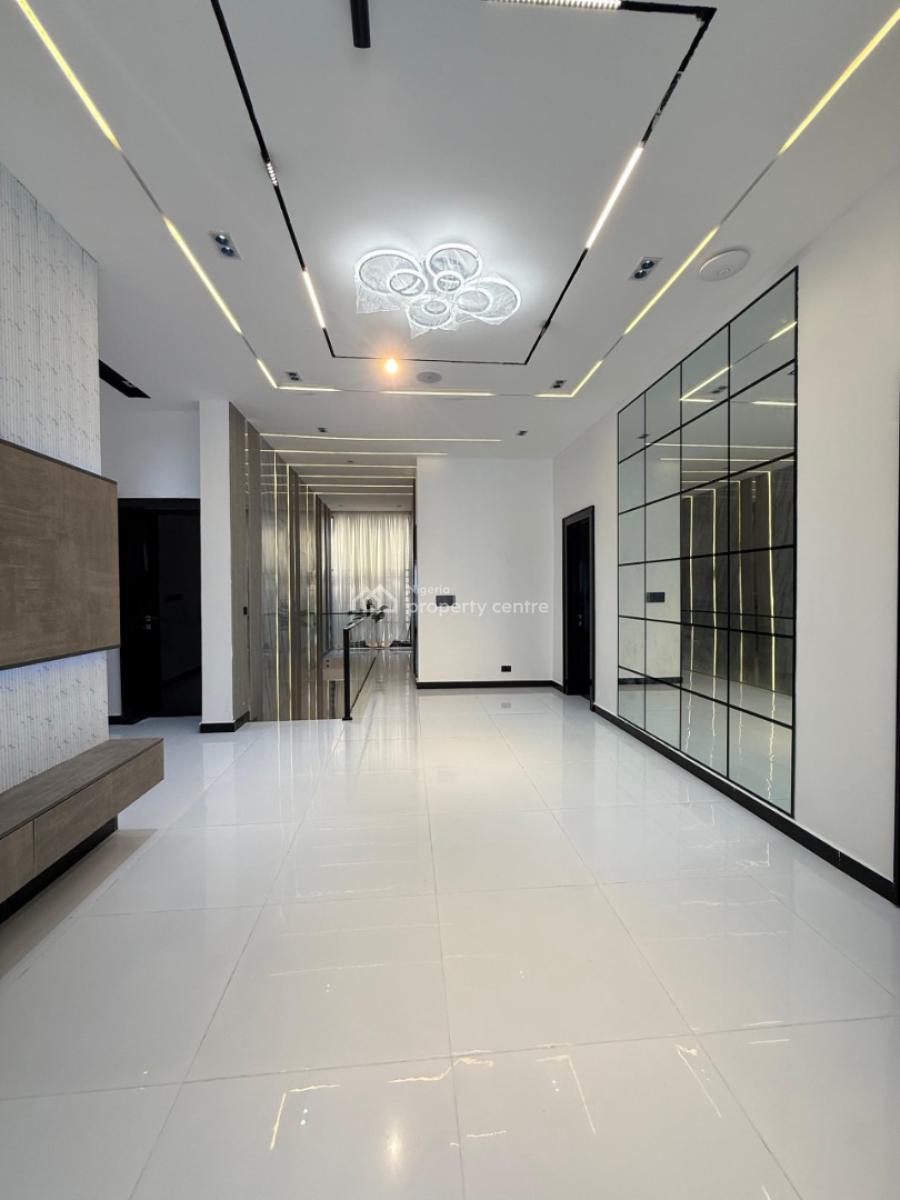 Experience Resort-style Living in a Spacious 5-bedroom Detached Duplex, Chevron Toll Lekki  Lagos, Lekki, Lagos, Detached Duplex for Sale