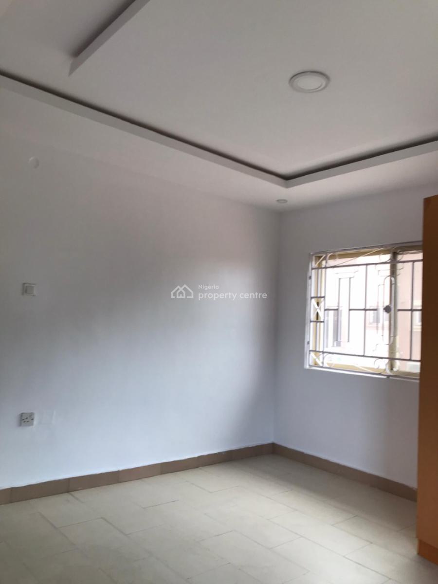 Newly Renovated 3 Bedroom Terrace Duplex in an Estate, Lekki Right, Lekki Phase 1, Lekki, Lagos, Terraced Duplex for Rent