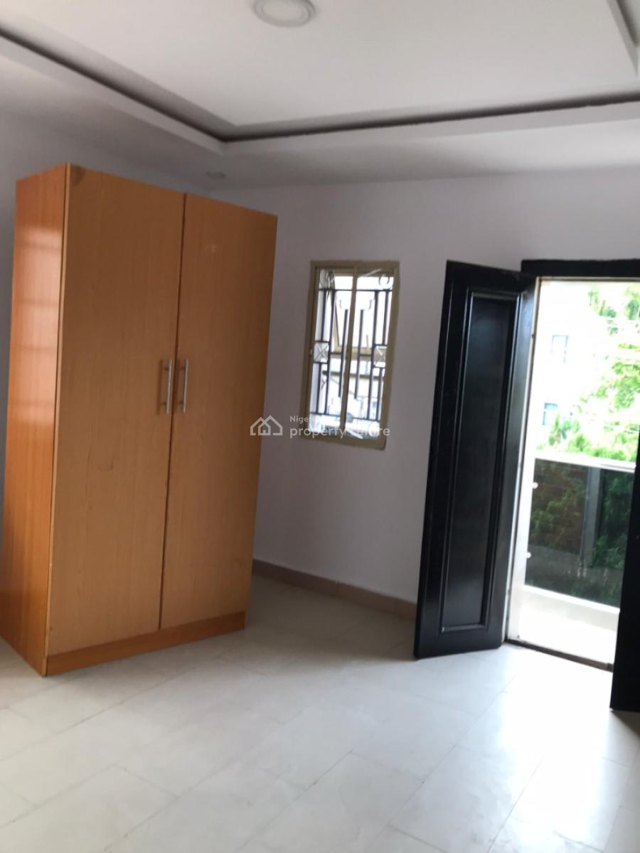 Newly Renovated 3 Bedroom Terrace Duplex in an Estate, Lekki Right, Lekki Phase 1, Lekki, Lagos, Terraced Duplex for Rent