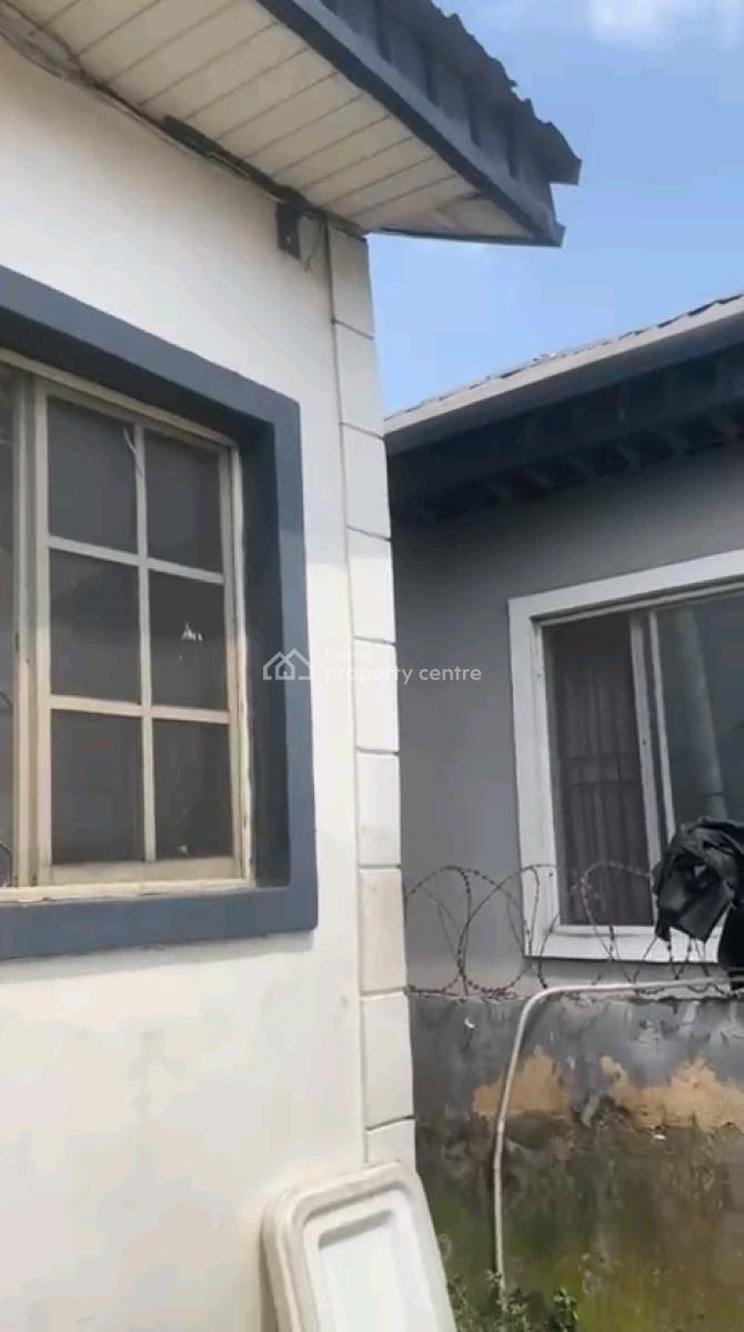 Half Plot of Land Measuring 350 Sqm with a 2-bedroom Bungalow, Off Taodak Estate, Yetunde Brown, Ifako, Gbagada, Lagos, Detached Bungalow for Sale