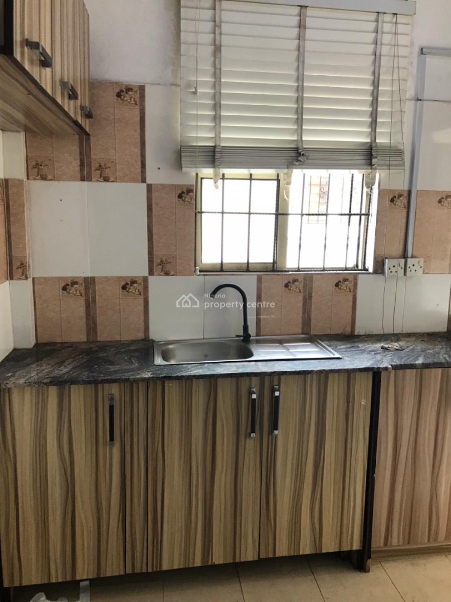 Massive Clean Mini Flat Upstairs with Balcony Standard Kitchen, Lekki Phase 1, Lekki, Lagos, Mini Flat (room and Parlour) for Rent