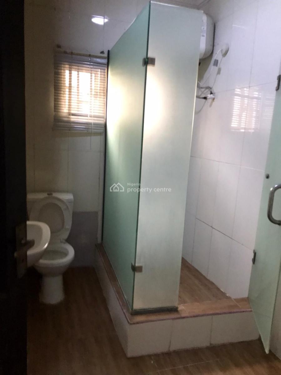 Massive Clean Mini Flat Upstairs with Balcony Standard Kitchen, Lekki Phase 1, Lekki, Lagos, Mini Flat (room and Parlour) for Rent