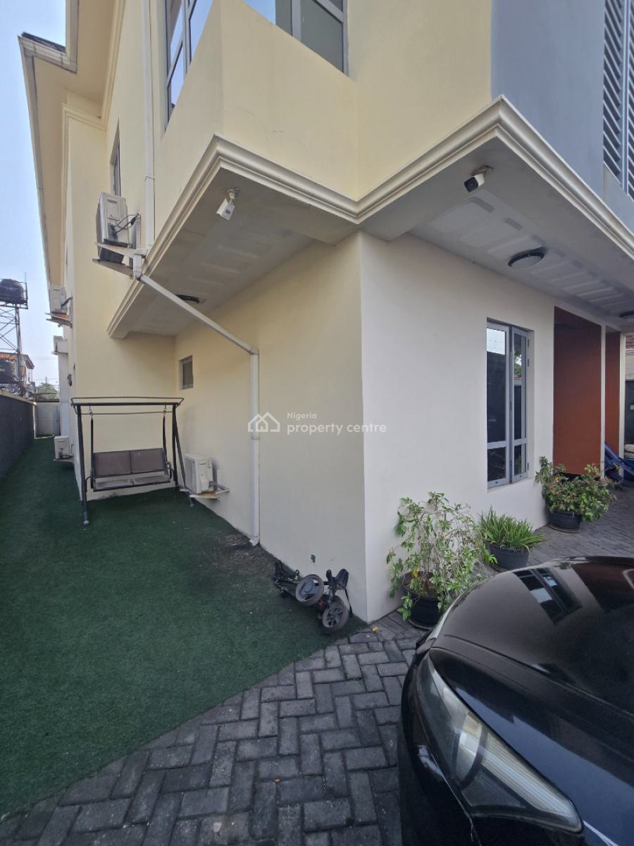 Spacious 5 Bedroom Fully Detached Duplex with 2 Boys Quarter, Off Admiralty Way, Lekki Phase 1, Lekki, Lagos, Detached Duplex for Rent