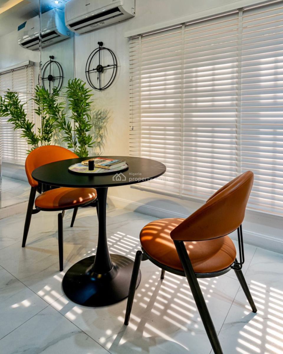 Luxury 1 Bedroom with Modern Comfort, Lekki Phase 1, Lekki, Lagos, Flat / Apartment Short Let