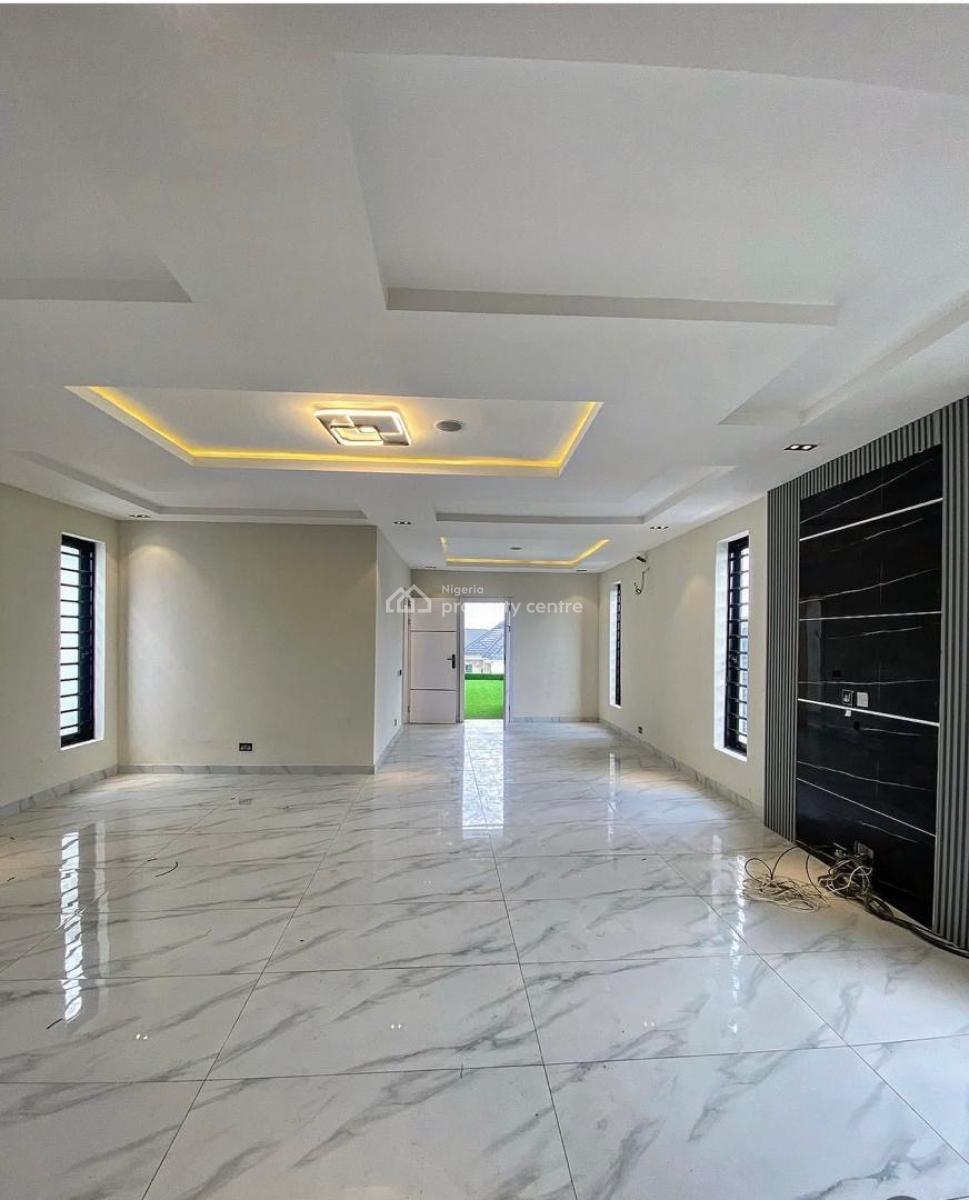 5 Bedroom Spacious Fully Detached Duplex with a Room Bq, Ologolo, Lekki, Lagos, Detached Duplex for Sale