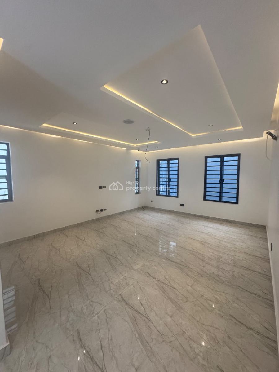 Serviced 4 Bedroom Terraced Duplex with Bq & in-built Audio System, Right, Lekki Phase 1, Lekki, Lagos, Terraced Duplex for Sale