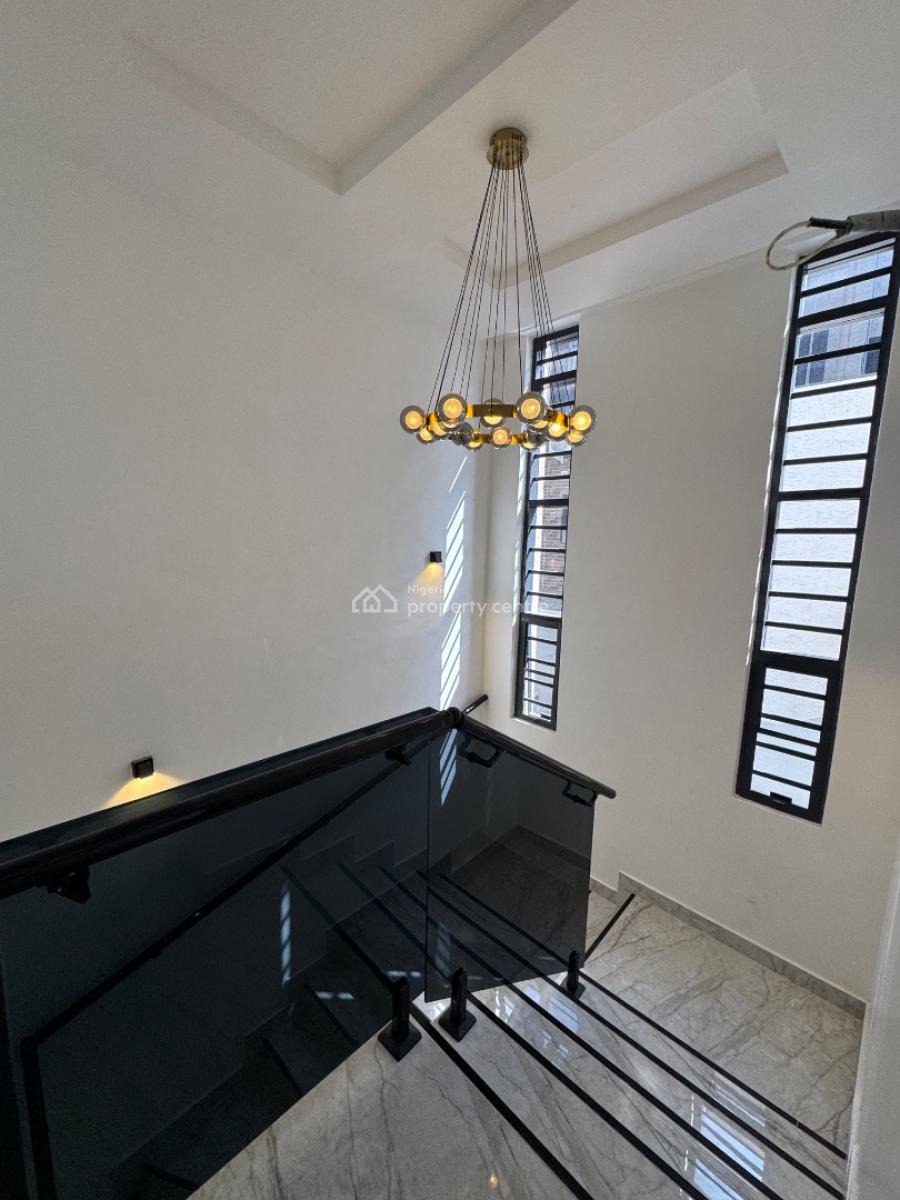 Serviced 4 Bedroom Terraced Duplex with Bq & in-built Audio System, Right, Lekki Phase 1, Lekki, Lagos, Terraced Duplex for Sale