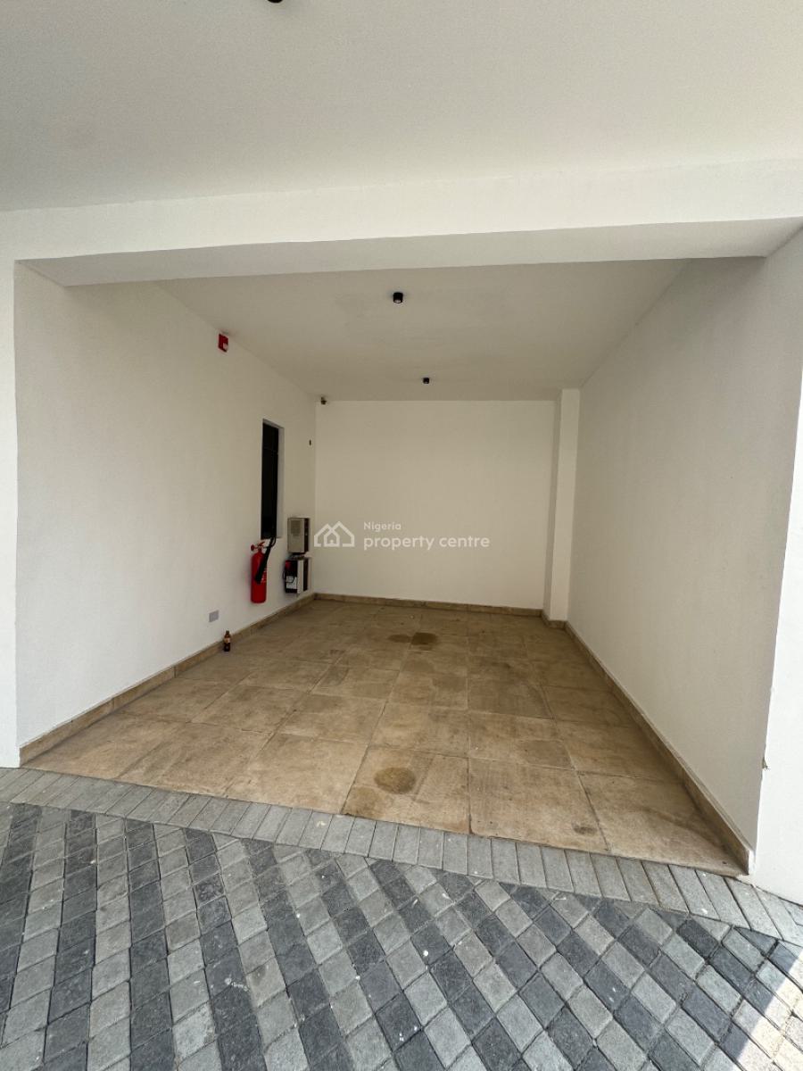 Serviced 4 Bedroom Terraced Duplex with Bq & in-built Audio System, Right, Lekki Phase 1, Lekki, Lagos, Terraced Duplex for Sale