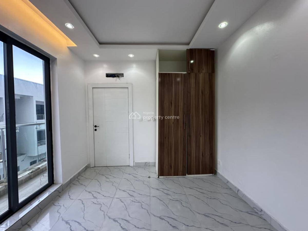 Amazing and Fully Serviced 2 Bedroom Apartment at a Serviced Estate,, Periwinkle, Lekki, Lagos, Flat / Apartment for Rent