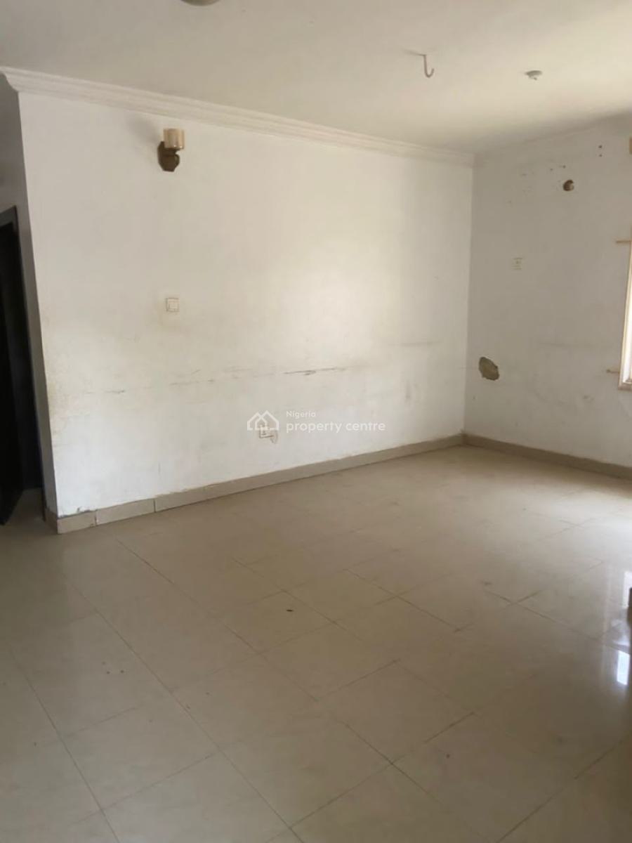Lovely 2 Bedroom Flat, Gra Phase 1, Magodo, Lagos, Flat / Apartment for Rent